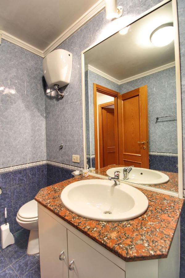 Biscione Large Apartment - Campo De Fiori By Yourhost ローマ エクステリア 写真